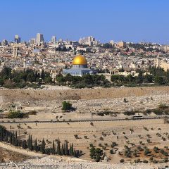 טיול לירושלים לטעימות וסיור בשכונות הוותיקות